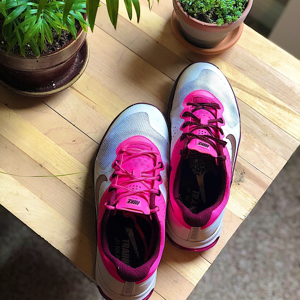 NIKE Metcons 2 🖤❤️